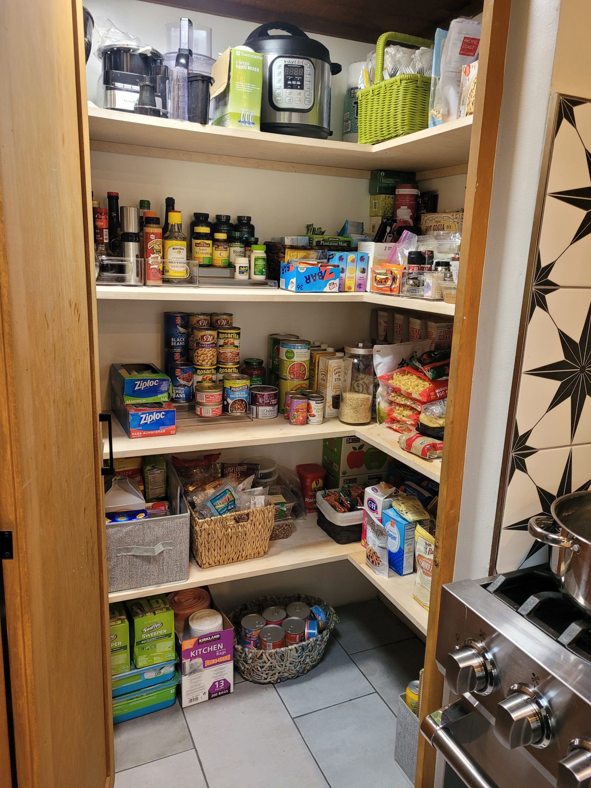 Kitchen Organizers & Food Storage